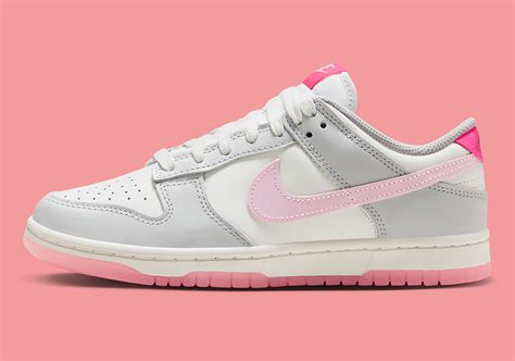 nike dunk low 520 pink.